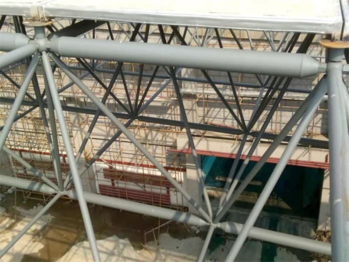 建瓯四小体育馆网架